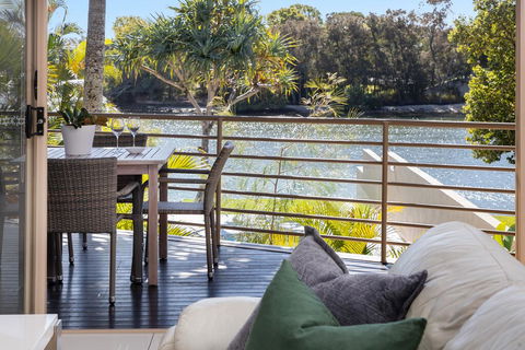 1/106 Noosa Parade - Accommodation Burleigh 3