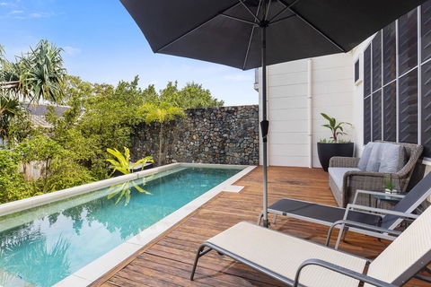 1/11 Angler Street - Accommodation Burleigh 0