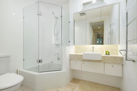 1/11 Angler Street - Accommodation Burleigh 2