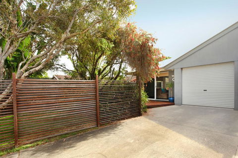 1/882 David Low Way Marcoola - 500 Bond, Linen Included, Pet Friendly - Accommodation Burleigh 0