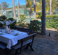 10 'Carindale' 19 Dowling St - Ground Floor Unit with WIFI Foxtel and Linen - Accommodation Burleigh