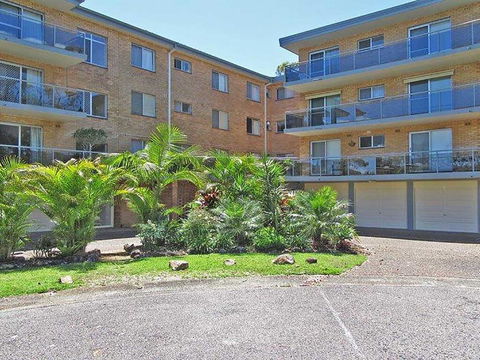 10 'Parkview', 11-13 Catalina Close - Peaceful Park Views - Accommodation Burleigh 0