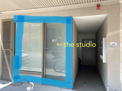 10A Brunswick Living Brand New Studio Unit Close To Airport And CBD - Accommodation Burleigh 3