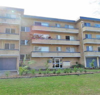 11 'Silvana Court' 26 Ajax Avenue - close to the water and clubs - Accommodation Burleigh