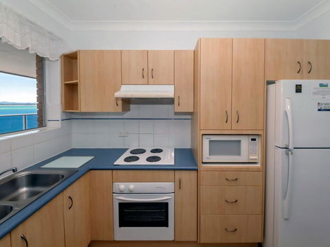 12 'Kiah', 53 Victoria Pde - Panoramic Water Views In The Heart Of Nelson Bay - Accommodation Burleigh 1