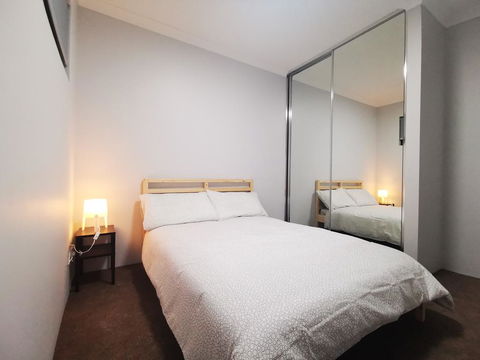 127a Morley Drive Apartment - Accommodation Burleigh 2