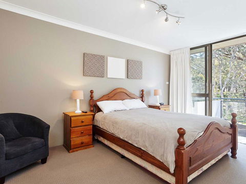 14 'Mistral Court' 17 Mistral Close - Across The Road From The Beach - Accommodation Burleigh 1