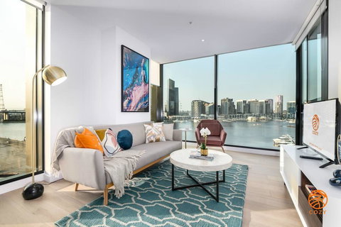 145, Premium Waterfront Suite In Docklands - Accommodation Burleigh 0