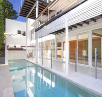 16 The Quarterdeck - Accommodation Burleigh