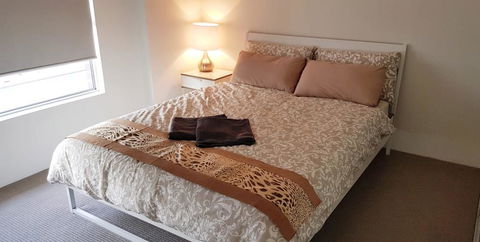 17 Gerring Court - Accommodation Burleigh 3