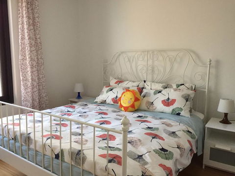 18 Surflen St - Accommodation Burleigh 2