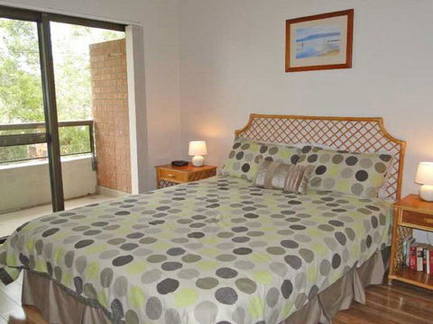 19 'The Commodore' 9-11 Donald Street - Two Bedroom Unit In The CBD Of Nelson Bay - Accommodation Burleigh 1