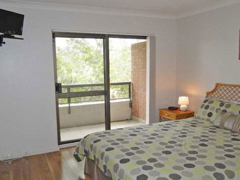 19 'The Commodore' 9-11 Donald Street - Two Bedroom Unit In The CBD Of Nelson Bay - Accommodation Burleigh 2