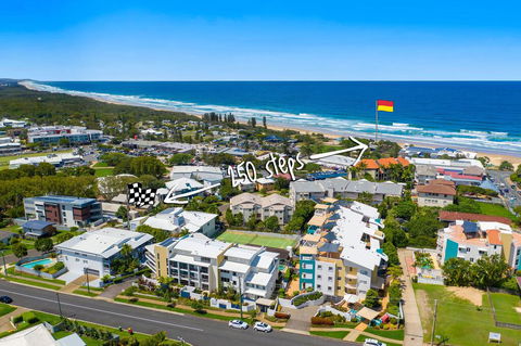 1BR Coolum Beach , Roof Terrace, Spa, Tennis, Pool - Accommodation Burleigh 1