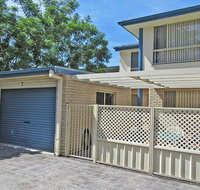 2 'Mahi Mahi' 5 Achilles Street - 3 bedroom between Shoal Bay and Little Beach - Accommodation Burleigh