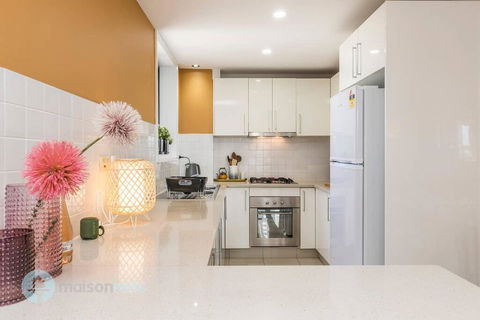 2 Bedroom 2 Bathroom Apt With Balcony And Parking - Accommodation Burleigh 1