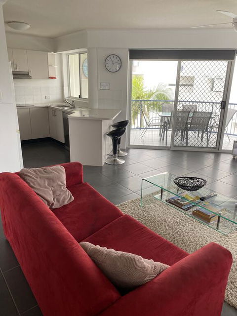 2 Bedroom Apartment Close To Mooloolaba Beach - Accommodation Burleigh 2