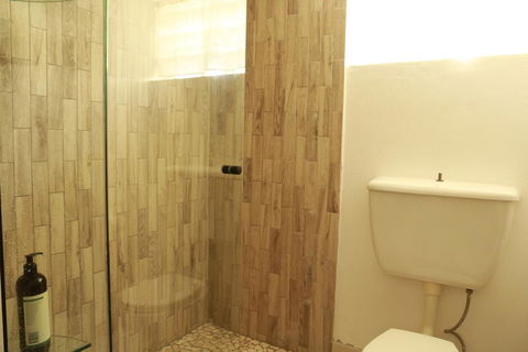 2 Bedroom Close To CBD - Accommodation Burleigh 1