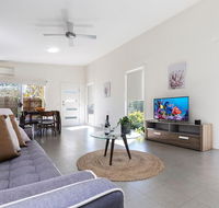 2 Bedroom w/Parking Near Central Cessnock - Accommodation Burleigh