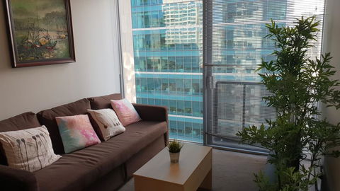 2 Bedrooms CBD FREE Tram Apartment (Melb Central, China Town, Queen Victoria Market, Melbourne University, RMIT, Etc) - Accommodation Burleigh 0