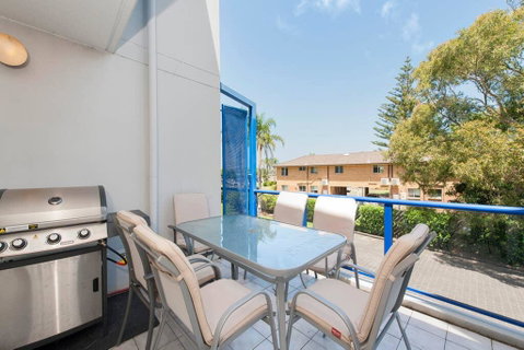 2 Cirrus - Accommodation Burleigh 0