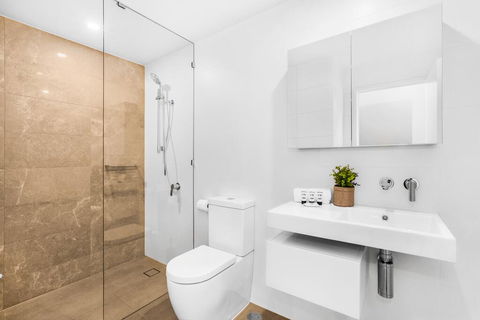 2-Bed Beach Apartment With Pool, Parking And Balcony - Accommodation Burleigh 2
