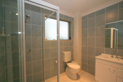 2/17 Jillamatong Street - Accommodation Burleigh 3