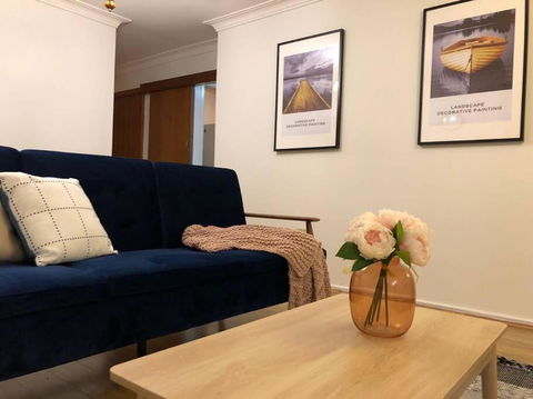 CAMPBELLTOWN HOLIDAY HOME 3 BED + FREE PARKING NCA039 - Accommodation Burleigh 4