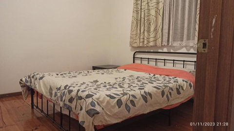 Caulfield Family Home With Large Space - Accommodation Burleigh 3