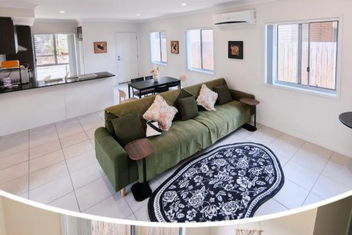 Coomera Comfort Lodge Near Theme Park & Westfield with Accommodation Burleigh