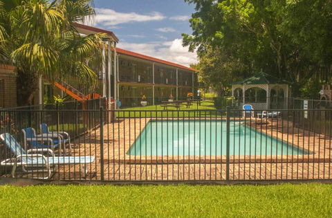 Coomera Motor Inn - Accommodation Burleigh 4