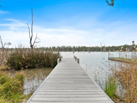 D3 Ski Ranch - Accommodation Burleigh 1