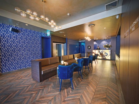 28 Hotel - Accommodation Burleigh 0