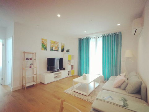2BR Apartment With Style - Accommodation Burleigh 0