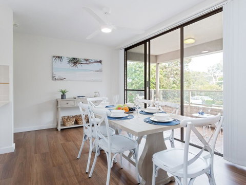 3 'Bangalee' 41 Soldiers Point Rd - Fantastic Waterfront Unit With Pool, WIFI & Chromecast - Accommodation Burleigh 0