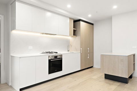 3 Bed Rooms Apartment Super Convenient Location - Accommodation Burleigh 2