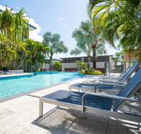 3 Bedroom Ultimate Luxury Waterfront - Accommodation Burleigh