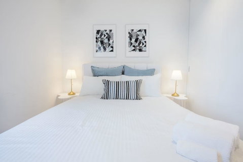 33, Cotton Cloud, LVL48@2BR2BTH Apt, Mel Cen, Freetram - Accommodation Burleigh 1