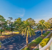 344 The Waves Cowes - Accommodation Burleigh