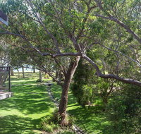 36 'Bay Parklands' 2 Gowrie Avenue - close to the water with pool  spa  tennis court - Accommodation Burleigh