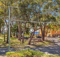 4 'Magnus Gardens' 7 Magnus St - beautiful air conditioned unit with filtered water views  WIFI - Accommodation Burleigh