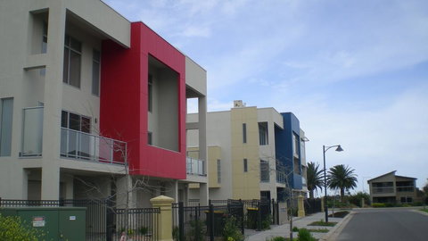 4/1 -5 Saint Kitts Place - Accommodation Burleigh 0