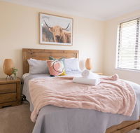 42 Rosemary Lane - Central Orange - Spacious Family Home - Quiet Lane - Accommodation Burleigh