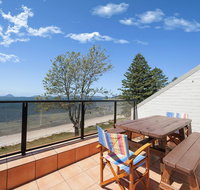 5 'Casuarina's ' 33 Soldiers Point Road - superb waterfront unit - Accommodation Burleigh