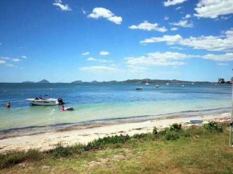 5 'Harbourside' 3-7 Soldiers Point Road - Ground Floor Waterfront Unit - Accommodation Burleigh 2