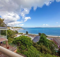5 'Quarterdeck' 12 Magnus Street - panoramic water views  close to town - Accommodation Burleigh