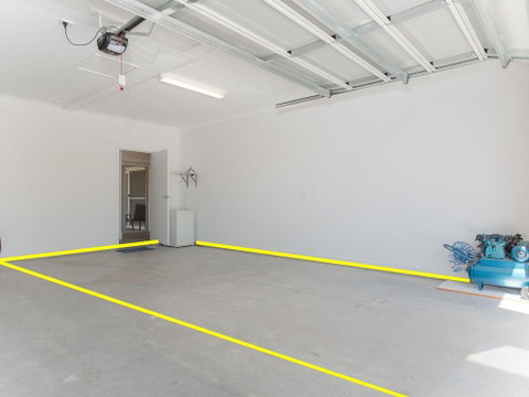 5 Bent Street - Huge House With Foxtel & Aircon - Accommodation Burleigh 1