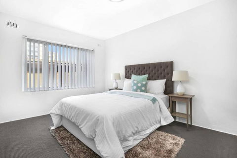 5 South Pacific 2 Bedrooms - Accommodation Burleigh 2