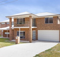 5B BENT STREET - LARGE HOUSE WITH DUCTED AIR CON WIFI  FOXTEL - Accommodation Burleigh
