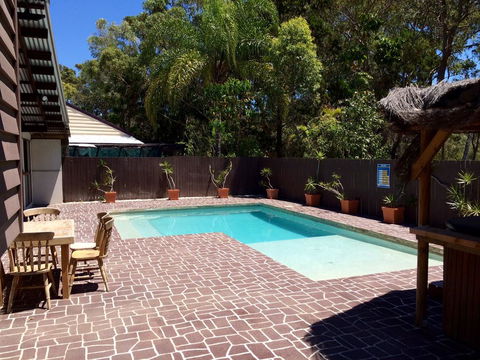 6 Bomburra Court - Rainbow Beach, Pet Friendly In Great Bush And Beach Location - Accommodation Burleigh 1